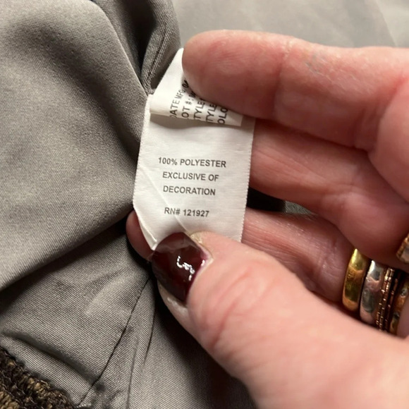 Johnnie-O Wes Vest in Russet - Picture 8 of 12